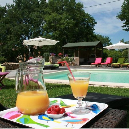 Bed and Breakfast Le Mas Des Pierres Blanches Venasque Exterior foto